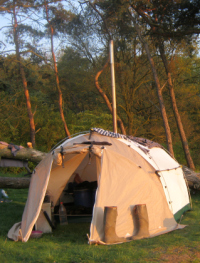 neue Absis für das Zelt